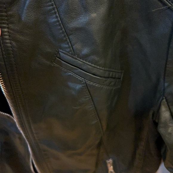 GUESS Women's Faux-Leather Moto Dark Green  Jacket - Picture 6 of 16